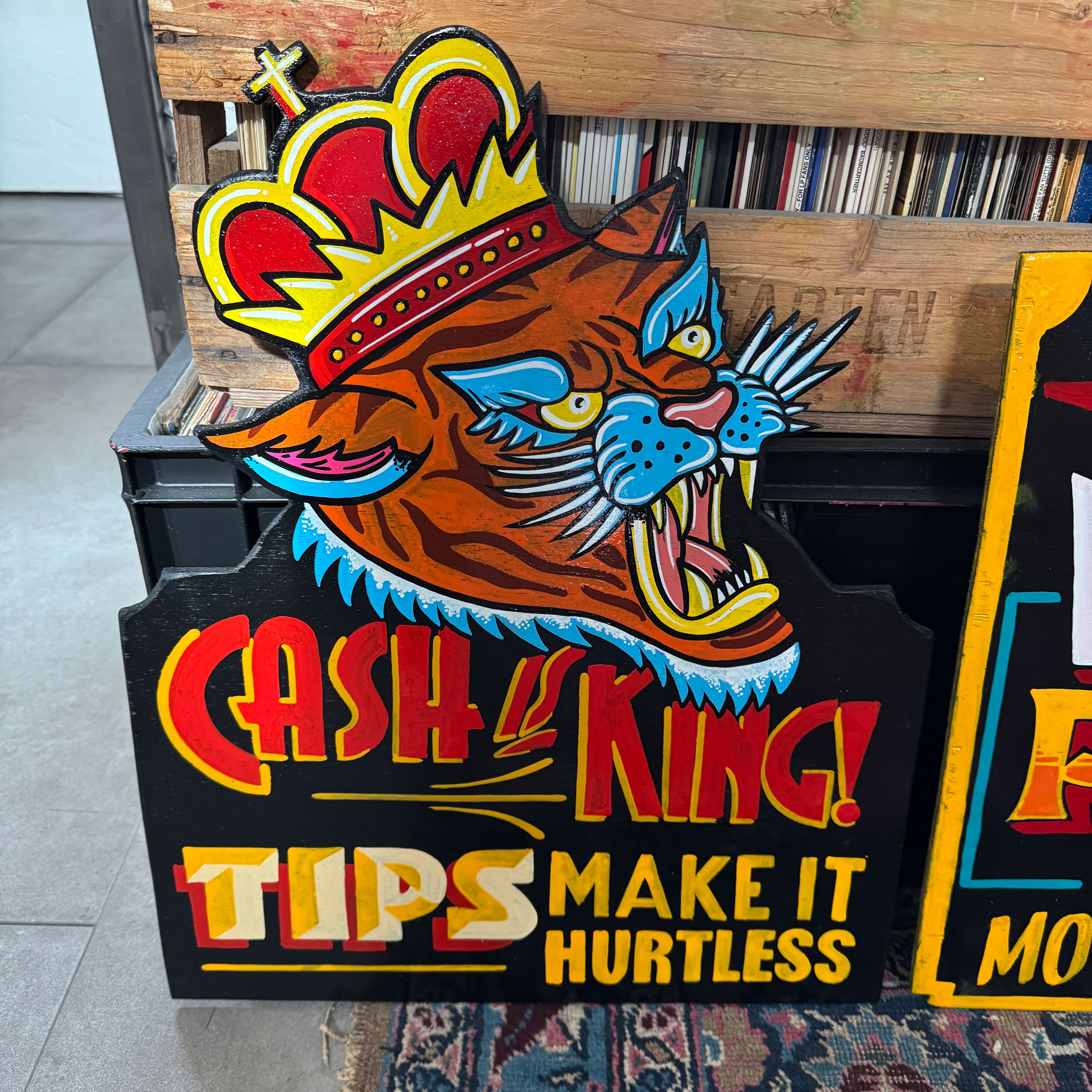 Handbemaltes Holzschild – „Cash is King“